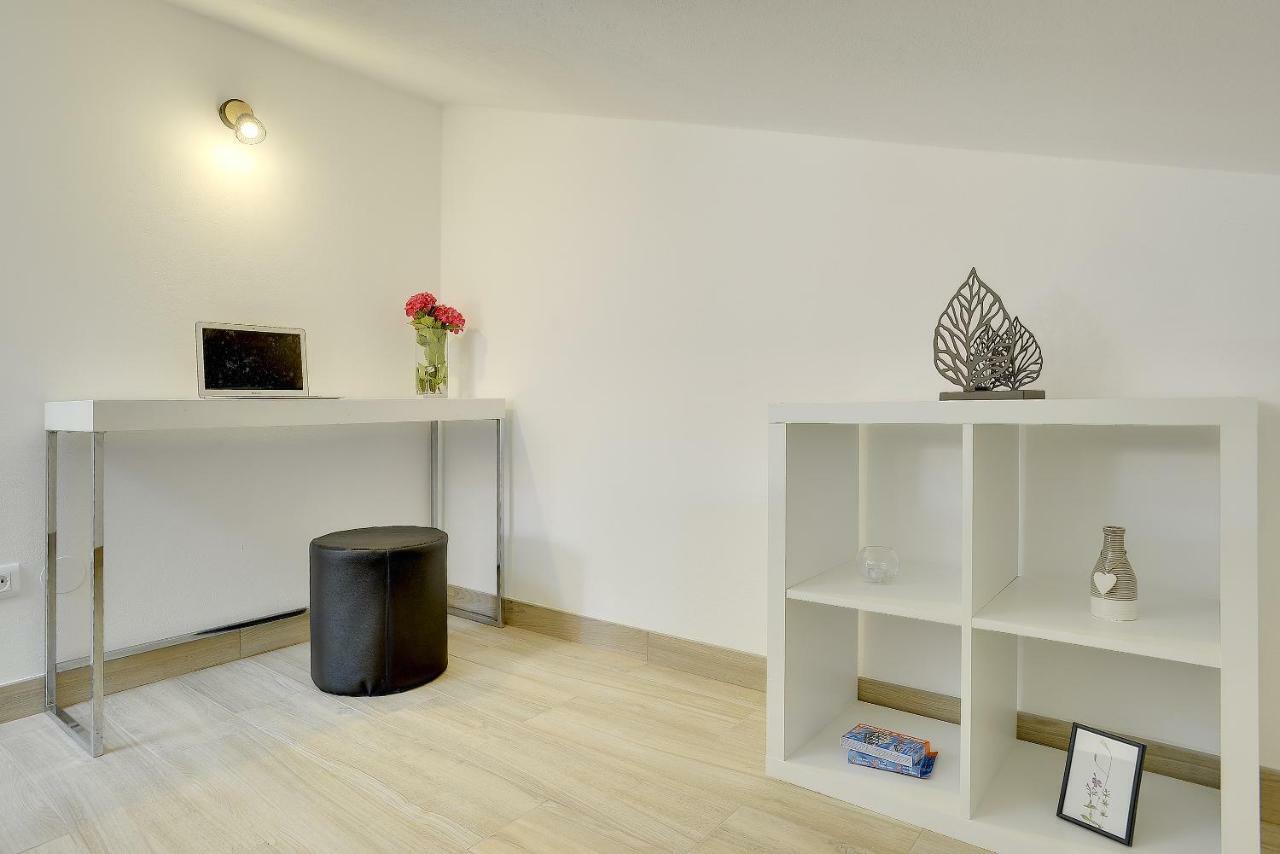 Apartment Niko 普拉 外观 照片