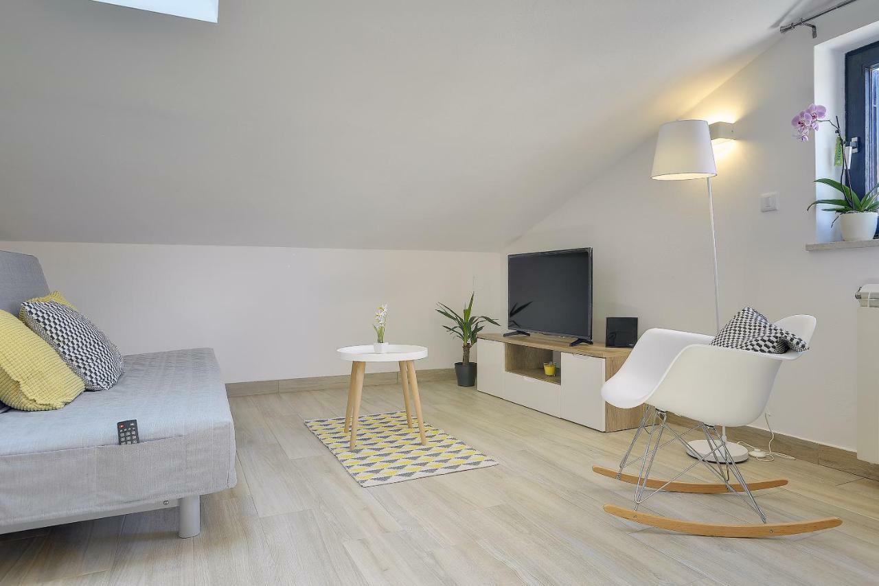 Apartment Niko 普拉 外观 照片
